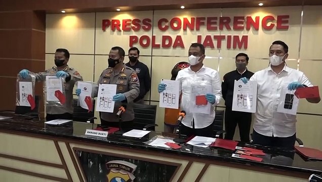 Polda Jatim Ungkap Penipuan Berkedok Arisan Dan Investasi Bodong Milik Selebgram Surabaya