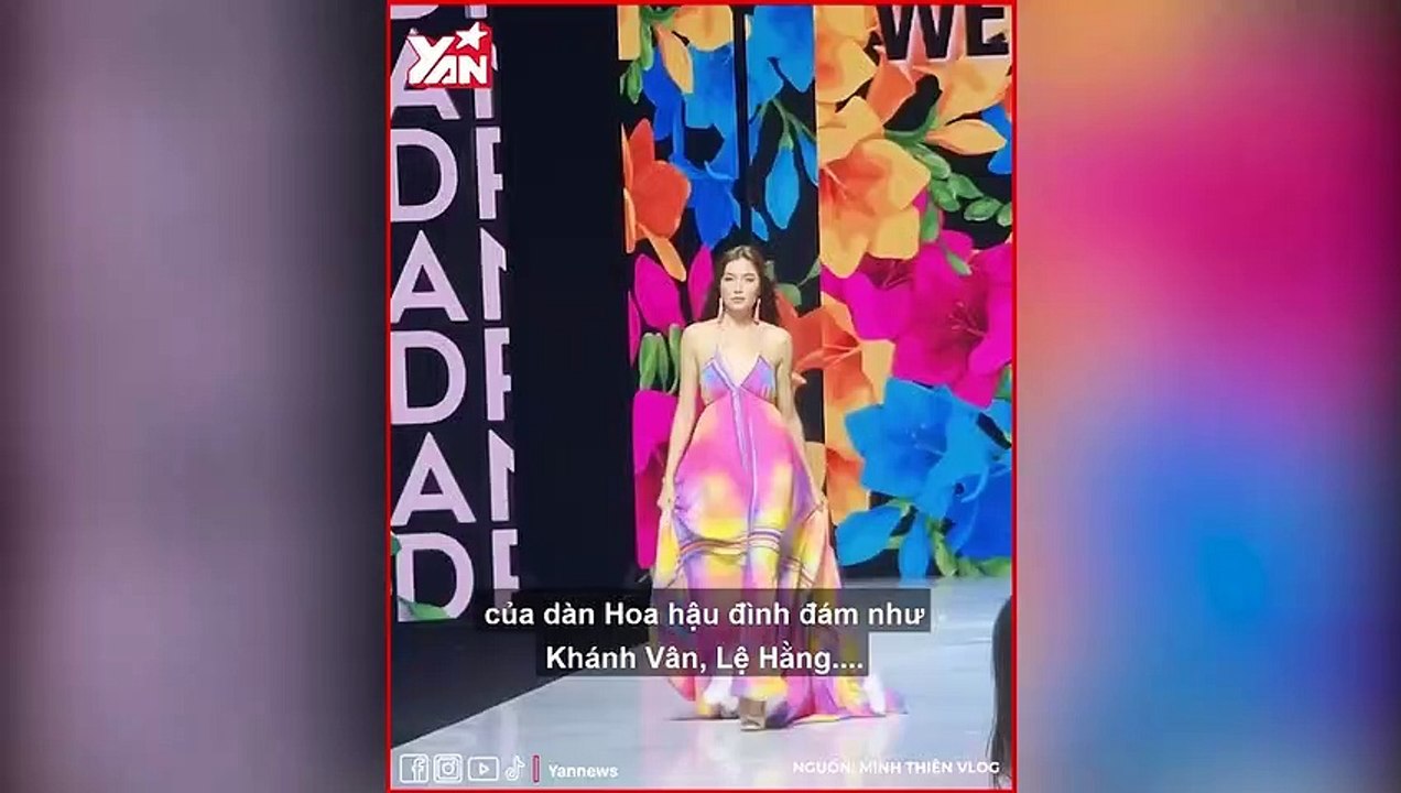 Vũ Thu Phương và dàn siêu mẫu gặp sự cố khi trình diễn: Võ Hoàng Yến chuyên nghiệp thế cũng bị