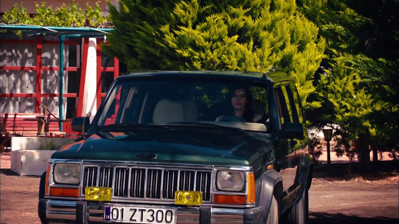 Dila Hanim / Ms. Dila - Episode 53 (English Subtitles)