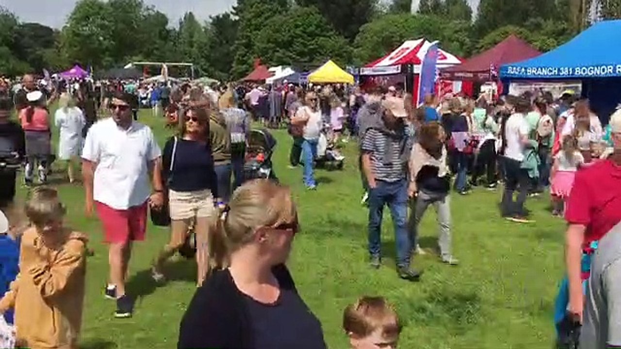 Bognor Regis Jubilee Carnival video Dailymotion