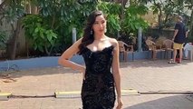 Nora fatehi oozes radiance in a glamorous saree