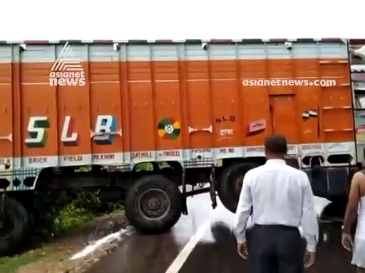 ഉന്നാവ് അപകടം: ട്രക്ക് ഉടമ യുപി കൃഷി സഹമന്ത്രിയുടെ മരുമകന്‍