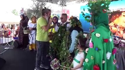 53 yaşında gelen güzellik tacı