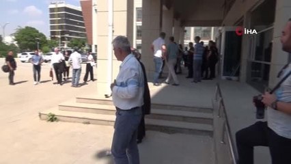 Eşini döverek öldüren zanlı ilk kez hakim karşısına çıktı