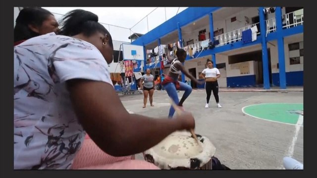 El arte de los inmigrantes venezolanos en una cárcel de Ecuador