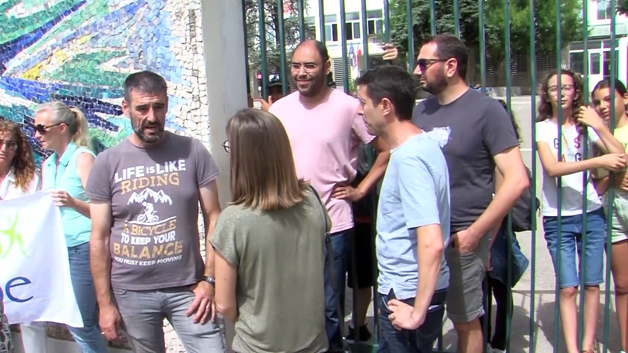 Martigues : collège cherche prof désespérément