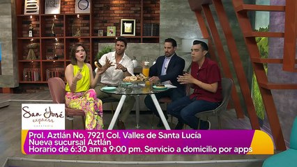 Abuela se hace viral por la forma de darle dinero a su nieta