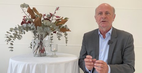 Entrevistamos al doctor Pedro Jaén en su nueva clínica de La Moraleja