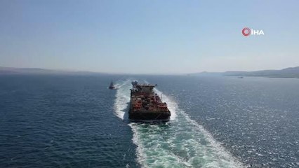 "CASTORO 10" isimli gemi boğazlardan geçiş yaptı