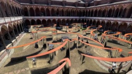 "A-Maze Garden", al Fuorisalone il labrinto di specchi di Amazon