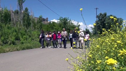 Tarımsal üretim ve biyolojik çeşitliliği Hevsel Bahçeleri'ndeki dersle öğreniyorlar