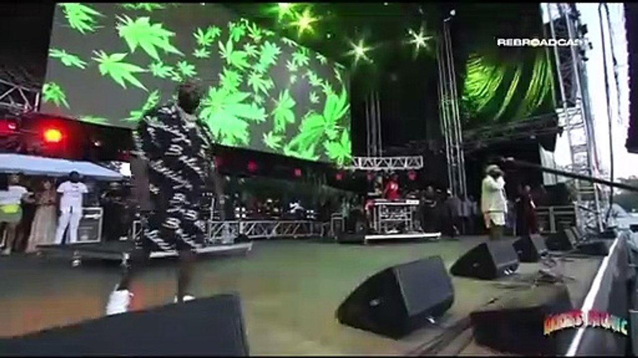 Rick Ross & Black Thought Hustlin Live 2022 Remix