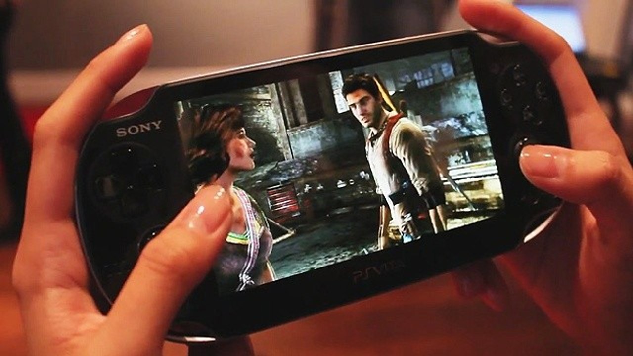 Uncharted: golden abyss - gameplay-video zeigt drake im kampf
