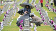 شاهد: مواطنون من كوريا الجنوبية يكرمون ضحايا الحرب الكورية