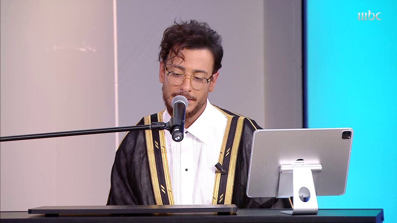 سعد لمجرد يغني ويعزف أغنية لو تطلبي مني عينيا مباشرة.. وإحدى معجبات النجم تدخل الاستديو ويغنيان معا بسبب عيد ميلاد الآغا