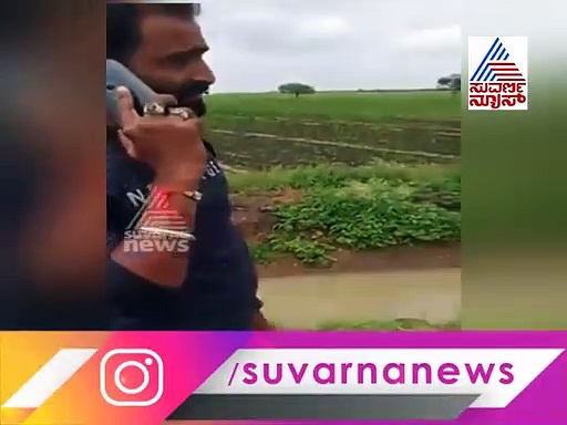 [ವಿಡಿಯೋ] ಅವಾಚ್ಯ ಪದ ಬಳಸಿದ ಪೊಲೀಸ್‌ಗೆ ಮೈಚಳಿ ಬಿಡಿಸಿದ ಗೂಡ್ಸ್ ವಾಹನ ಚಾಲಕ!