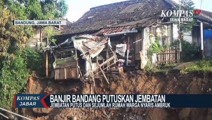 Aliran Sungai Nyaris Ambrukan Rumah Warga