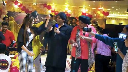 Dhole_Nu_Kala_Suit_Sohna_Lage__|_Sher_Miandad_Khan_|_Saraiki_Song_2020(480p)mahke Malik latest dance