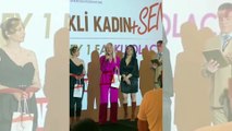 UDF'nin gerçekleştirdiği '47 Melek Yürekli Kadın' organizasyonuna Hülya Seloni de katıldı