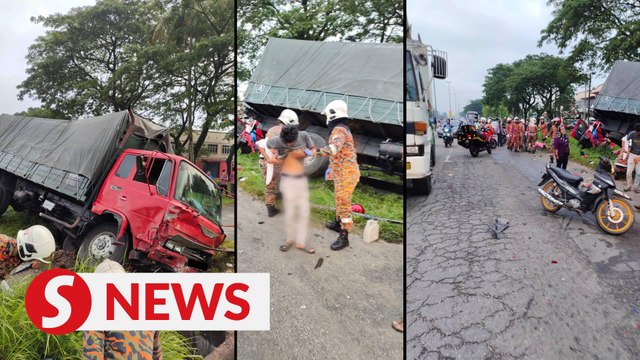 Lorry with a burst tire and faulty brakes rams into seven vehicles in Taiping