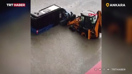 Başkentte sağanak etkili oluyor