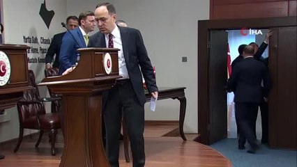 Bakan Çavuşoğlu: "(Yunanistan) En haksız durumda bile ağlamada çok başarılılar.