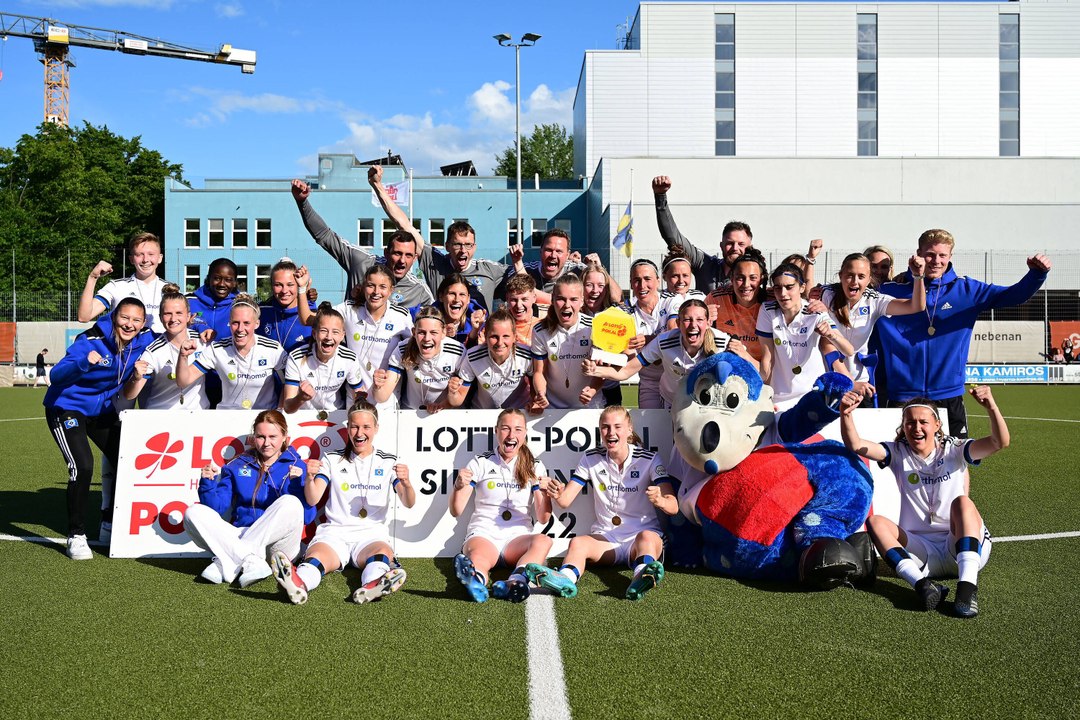 Fallrückzieher ebnet Pokalsieg: HSV-Frauen holen das Double