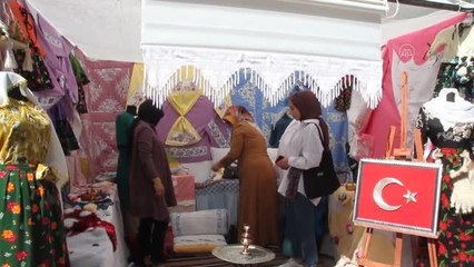 Malazgirt HEM'de yılsonu sergisi