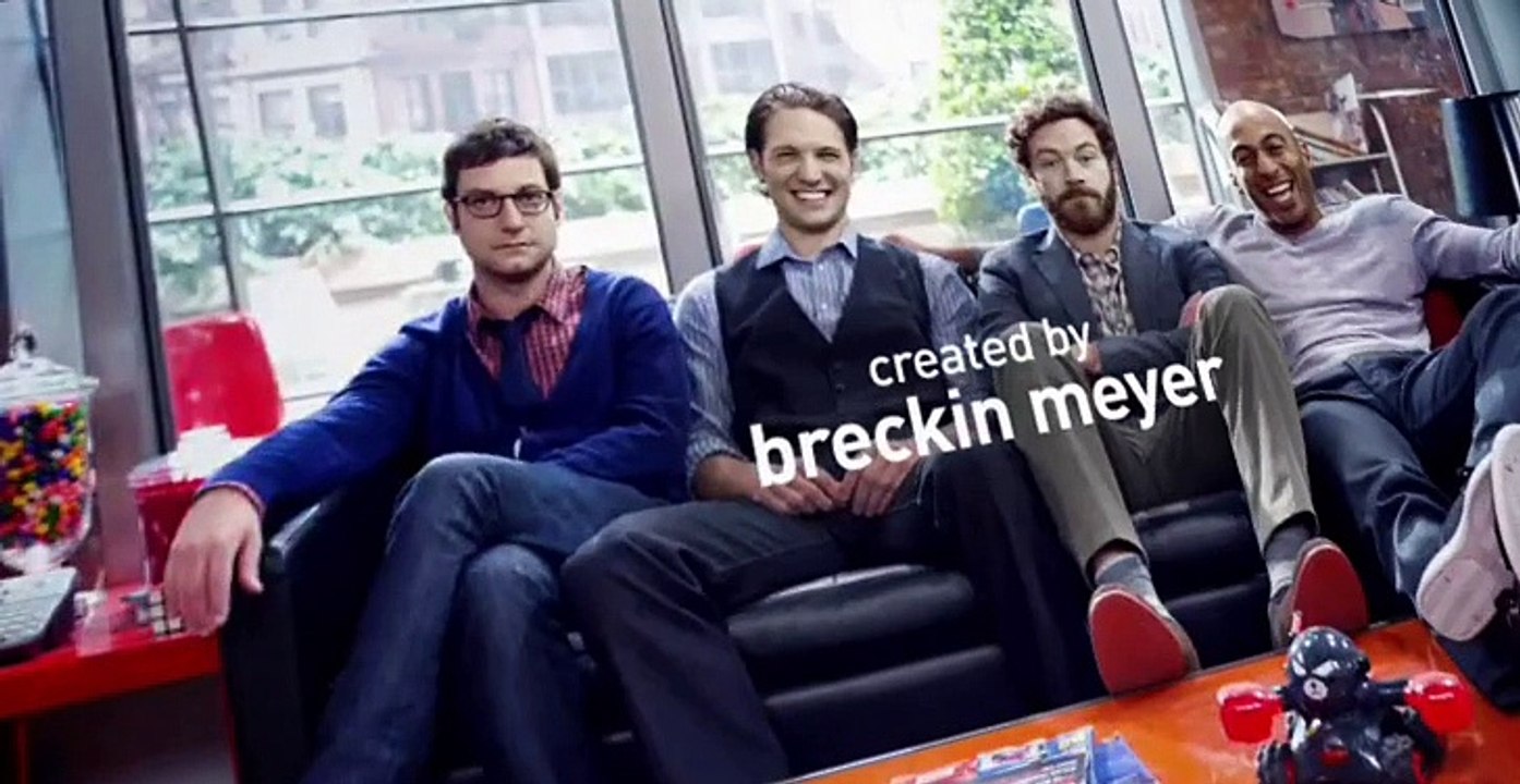 Men at Work S03 E10