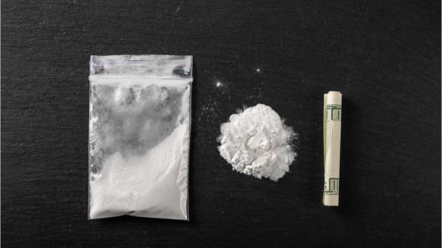 Accusé de prendre de la cocaïne, ce candidat Nupes se défend... et devient la risée des internautes (VIDEO)