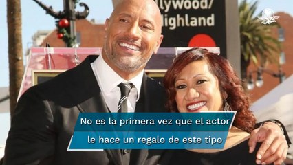 Dwayne Johnson, "La Roca", sorprende a su madre con una casa