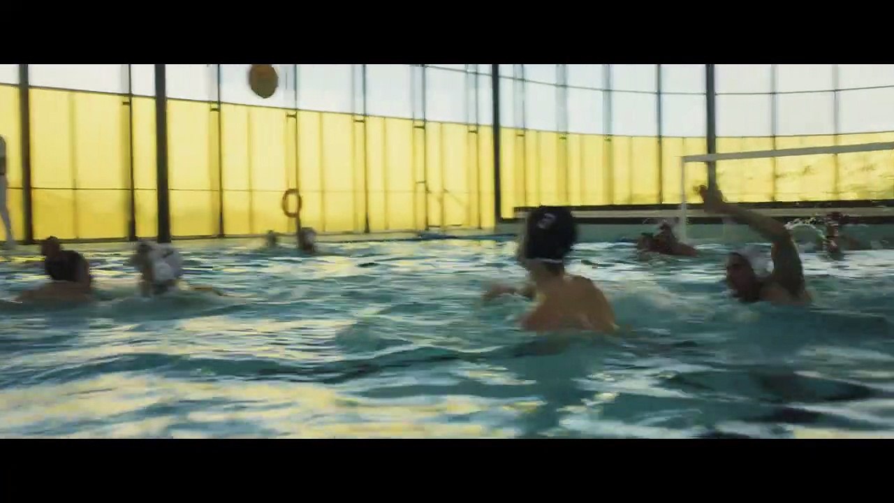 Tráiler de la película "42 segundos", protagonizada por Jaime Lorente y Álvaro Cervantes. Estreno en cines el 2 de septiembre.