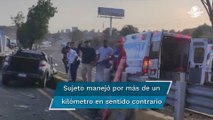 Conductor maneja en sentido contrario a carretera y choca de frente con otros autos en Michoacán
