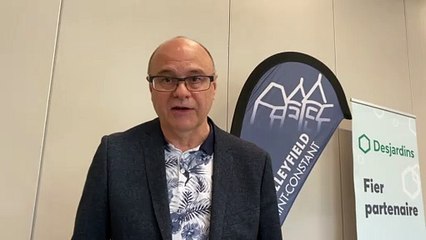 Une cérémonie mémorable (Le Reflet - Guillaume Gervais)