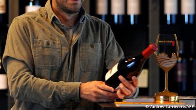 Spanish winery ages it wines under water