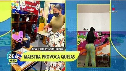 Maestra de preescolar provoca quejas por sus curvas