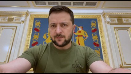 Zelensky: la Russia paga con quasi 300 soldati morti al giorno