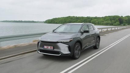 Vollelektrisch in eine neue Ära - Der Toyota bZ4X