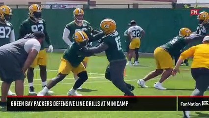 Descargar video: Green Bay Packers Defensive Line Drills at Minicamp