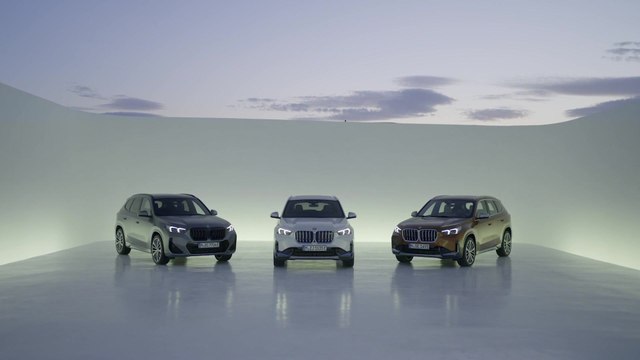 BMW iX1 xDrive30, BMW X1 xDrive23i, BMW X1 xDrive30e