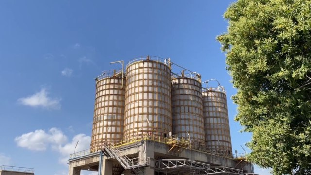 Montefibre, gli ex lavoratori: L'amianto ci ha distrutto, dimenticati dal governo