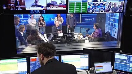 VIDÉO - M interprète une version inédite de «Dans ta radio» sur Europe 1