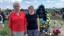 Madres ucranianas unidas por el destino desigual de sus hijos en el frente