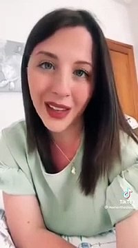 Pubblica video su TikTok per trovare la madre mai conosciuta. L'appello di Maria Elena Lombardo
