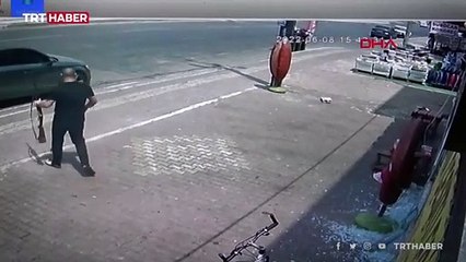 Ucuz ekmek satan fırıncının iş yerine tüfekle saldırdı