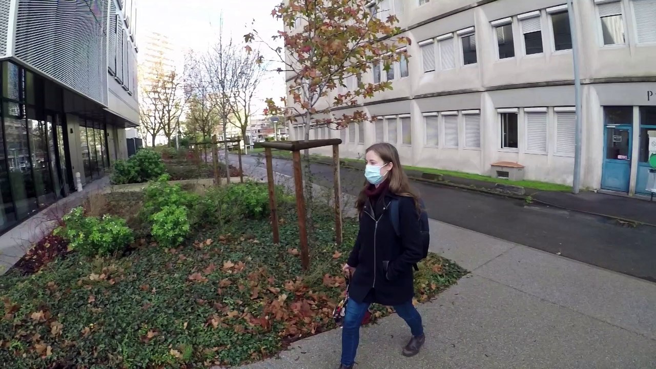 Julie's PhD thesis - episode 4 - the LISA Laboratory and synchrotron SOLEIL