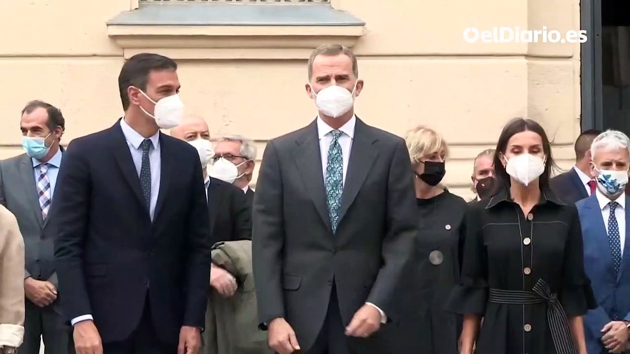 Felipe VI y Sánchez inauguran en Vitoria el Memorial a las víctimas del terrorismo que señala al Gobierno de González por crear el GAL