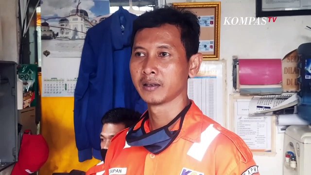 Viral Bus TransJakarta Mogok di Tengah Perlintasan KRL, Penumpang Panik Berhamburan Keluar