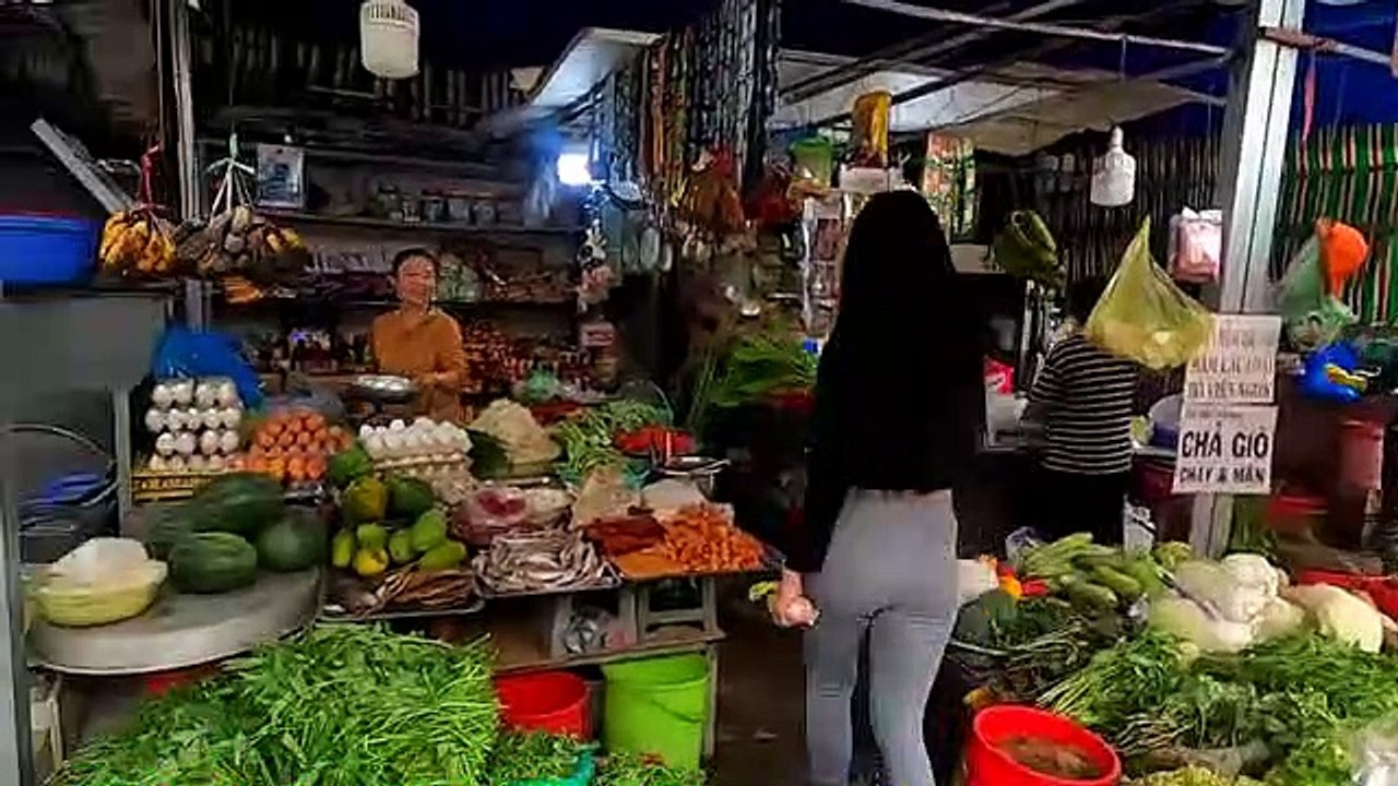 What can Pong cook with 2$ - Pong's kitchen - Beautiful girl Cooking