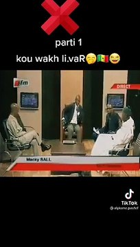 VAR - 3e mandat : Quand Macky tirait sur Wade et le Conseil constitutionnel